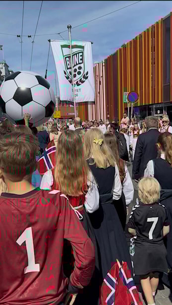 Strålende 17. mai med SK Baune